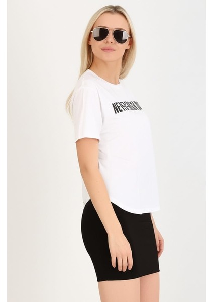 High-Low Yuvarlak Etek Uçlu Kısa Kollu Bisiklet Yaka Baskılı T-Shirt modelleri