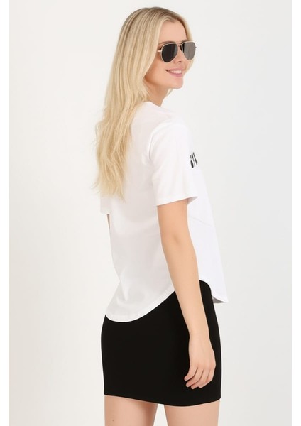High-Low Yuvarlak Etek Uçlu Kısa Kollu Bisiklet Yaka Baskılı T-Shirt fırsatları