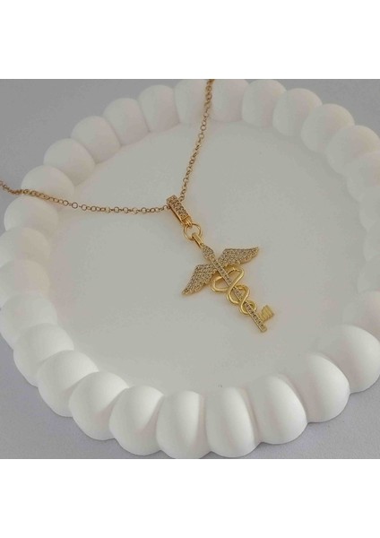 Sağlık ve Şifa Sembolü Kolye Gold Pirinç Zirkon Taşlı Kanatlı Anahtar Tasarım modelleri