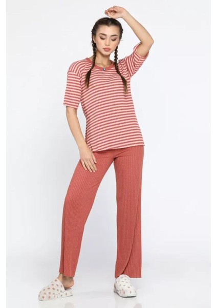 Pijama Takımı