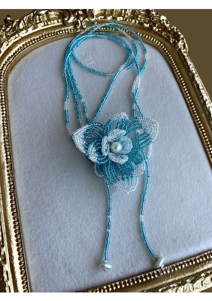 Ice Blue Çiçek Kolye
