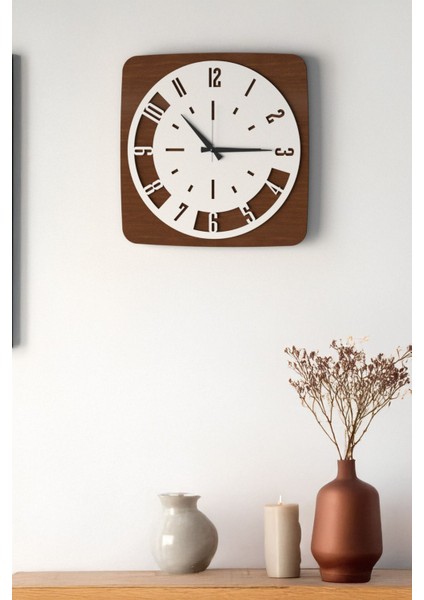 Dekoratif Yeni Modern Fawaris Ahşap Duvar Saati 48CM modelleri