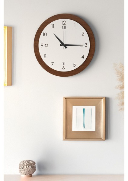 Dekoratif Yeni Modern Altinak Ahşap Duvar Saati 48CM