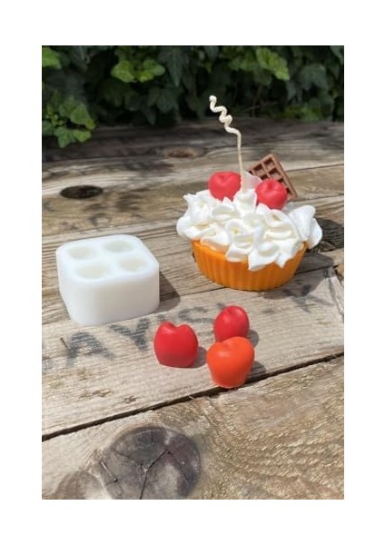 Concept Kiraz Dörtlü Mum Kalıbı (Silikon) (2,5 x 2 x 1,8 Cm) (Küçük Süsleme Kalıbı) 1 Adet