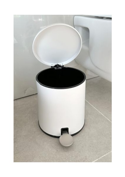 Cigo Pedallı Çöp Kovası 6lt Mat Beyaz Iç Kısım Siyah