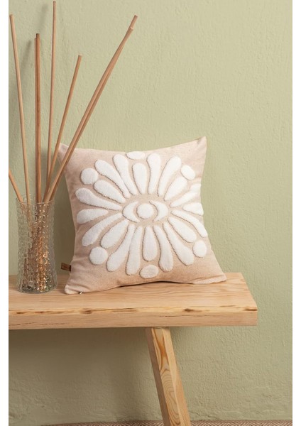 Jakarlı Kırlent 43X43 cm Boho Bej