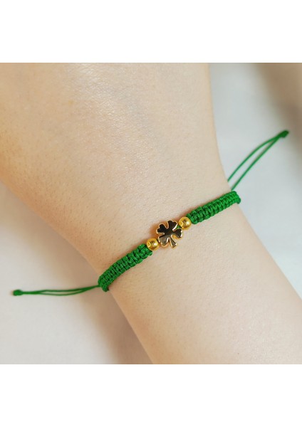 Yeşil Ip Altın Yonca Figürlü Makrome Bileklik- Ayarlanabilir El Yapımı Unisex Şans Bilekliği - Dört Yapraklı Yonca Bileklik- Yonca Figürlü Bileklik- Minimalist Şans Takısı modelleri