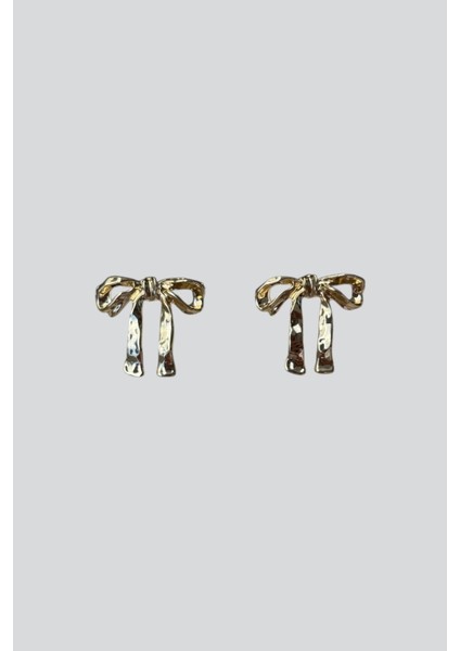 Gümüş Renk Dokulu Fiyonk Küpe