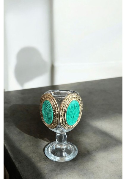 Oval Dokulu Hasır Detay Küpe