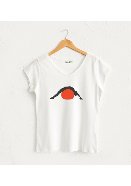 Kırmızı Pilates Topu V Yaka Kadın Beyaz Tasarım T-Shirt