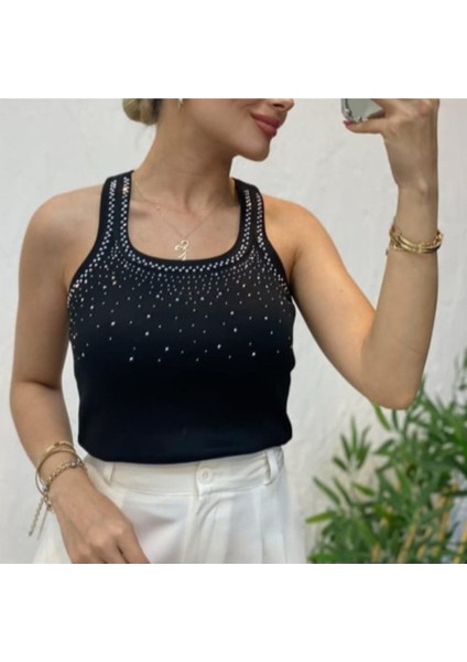Önü Taşlı Triko Bluz