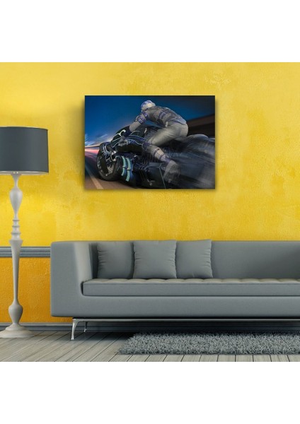 Futuristik Motosiklet ve Sürücüsü Kanvas Tablo 50 x 70 fiyatları