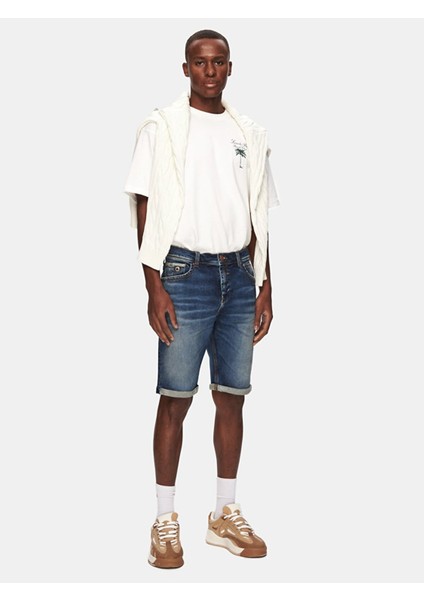 Lance Bermuda