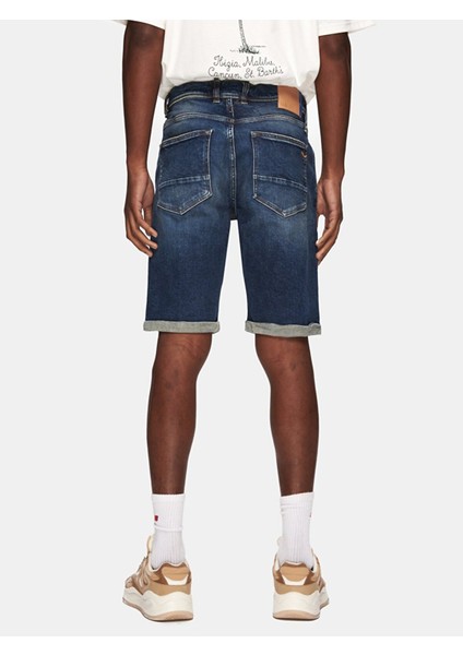 Lance Bermuda