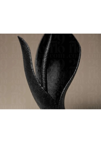 Siyah Lale – Modern Minimal Çiçek Figürü modelleri