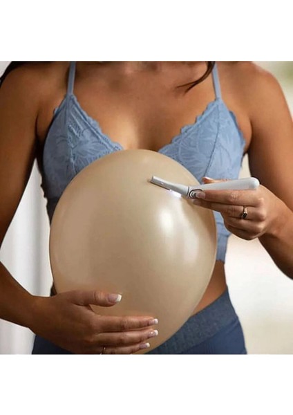 Çok Renkli Şarjlı Islak ve Kuru Bikini Tıraş ve Düzeltici Makinesi indirimleri