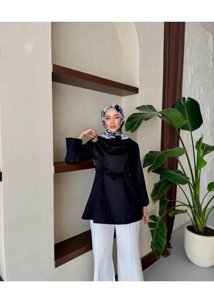 Poplin Kumaş Seyyar Kemerli Broş Detaylı Kadın Tesettür Gömlek fiyatları