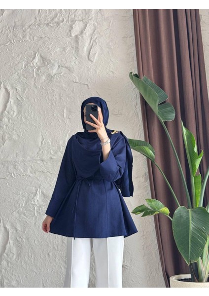 Poplin Kumaş Seyyar Kemerli Broş Detaylı Kadın Tesettür Gömlek fiyatları