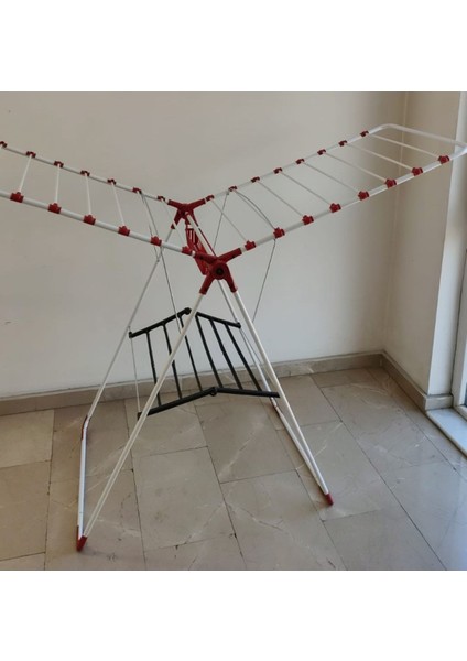 Kalın Borulu Çamaşır Askısı, Beyaz-Kırmızı, Metal, Dayanıklı ve Şık Tasarım fırsatları