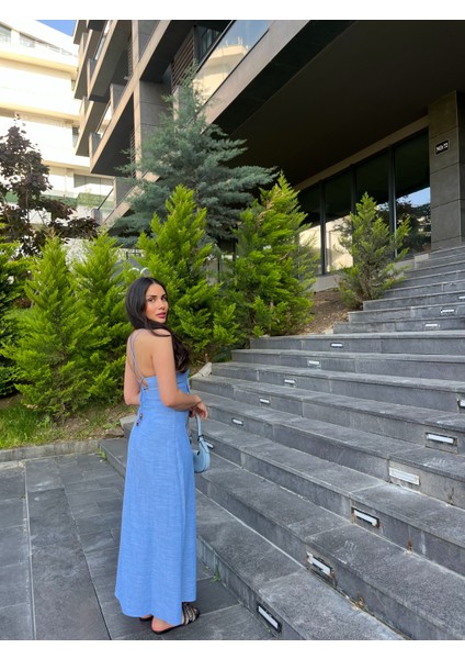 Elbise Kadın