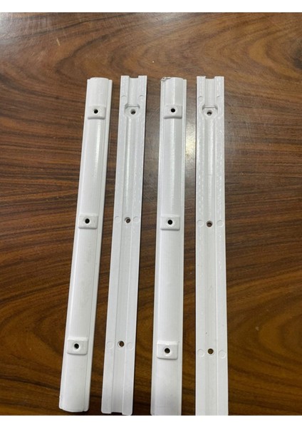 UltraNova Beyaz Plastik Köşe Takozu ve İp Aparatı, dayanıklı ve şık tasarım fiyatları