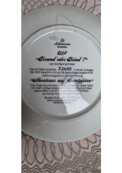 Elite Porselen Kedi Figürlü Duvar Tabagı 26 cm 1 Adet