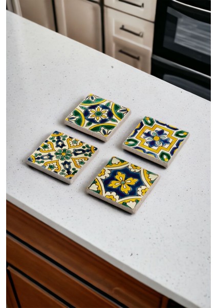 Elite Koyu Yeşil ve Sarı Tile Desen, Çini Desen Temalı Doğal Taş Traverten Bardak Altlığı 4 Lü Set 1 Adet