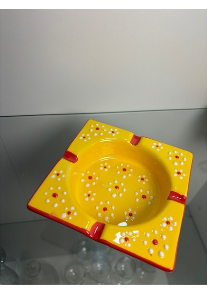 Elite Göz ve Papatya Detaylı Dekoratif Küllük 1 Adet