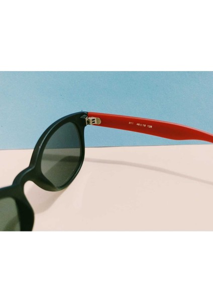 Polarize Çocuk Güneş Gözlüğü fırsatları