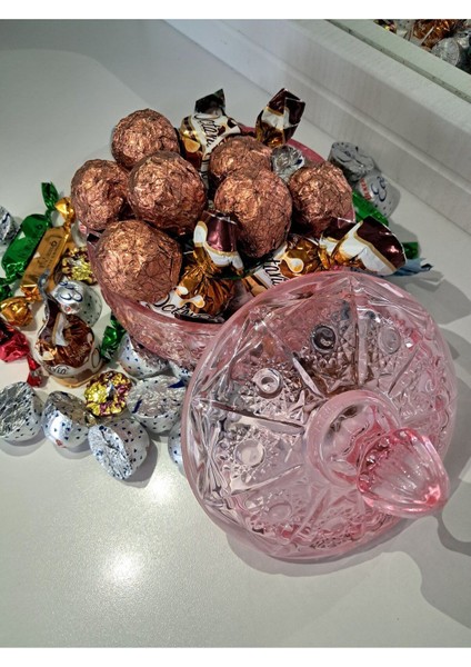 Elite Elmas Kesim Desenli Kapaklı Cam Şekerlik – Pembe Renk 1 Adet fiyatları