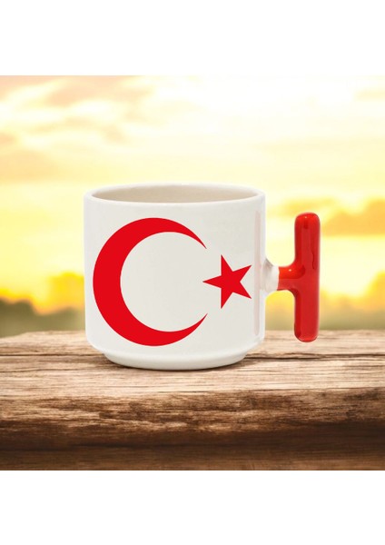 Ay Yıldız Tasarımlı Kırmızı T Kulplu Seramik Baskılı Kupa Bardak 250 ml