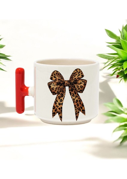 Leoparlı Kurdela Tasarımlı Kırmızı T Kulplu Seramik Baskılı Kupa Bardak 250 ml