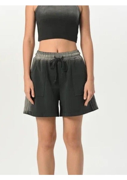 Kız Çocuk Pamuklu Batik Desenli Şort indirimleri