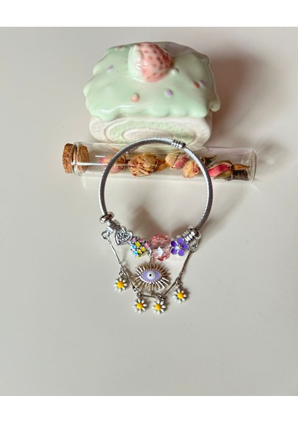 Paslanmaz Çelik Silver Charm Bileklik | Nazar Boncuğu & Papatya Sallantılı fiyatları