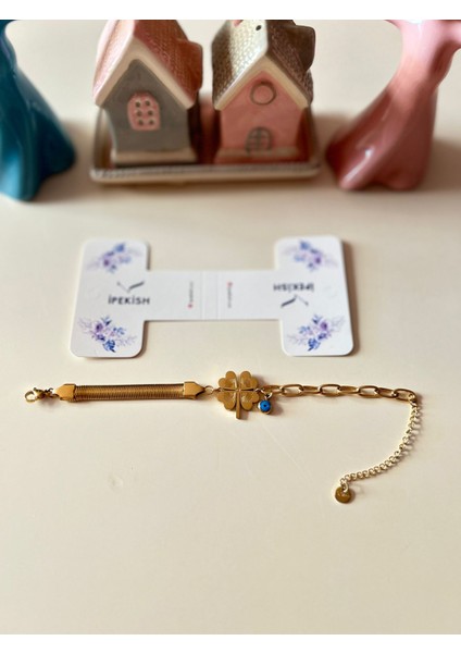 Gold Zincir Bileklik, Yonca Figürü & Nazar Boncuğu – Ayarlanabilir – Paslanmaz Çelik