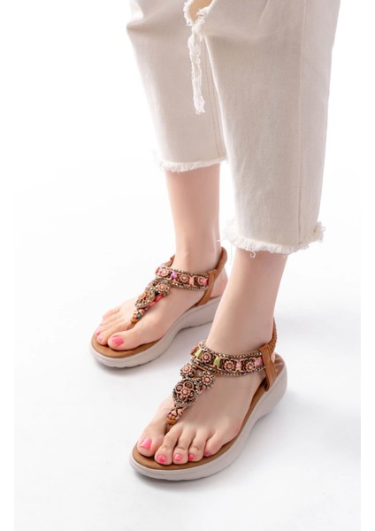 DM-609 Taba Taşlı Arka Lastikli Parmak Arası Kadın Sandalet