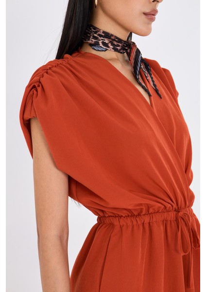 Kruvaze Yaka Sıfır Kol Tulum indirimleri