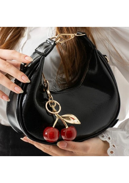 Kadın Baget Charm Hediyeli El ve Omuz Çantası