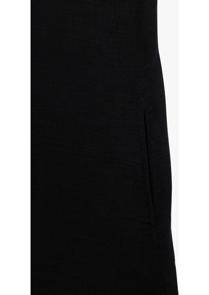 Pamuklu Geniş Kesim Püsküllü Cepli Ince Askılı Midi Boy Elbise