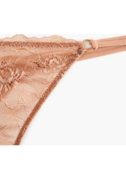 Yanları Ipli Dantelli String Külot