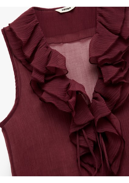 x Melis Ağazat - Kolsuz Fırfır Detaylı V Yaka Krep Bluz