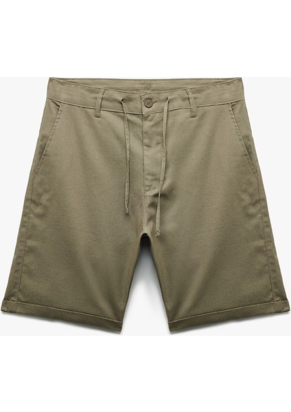 Keten Pamuk Karışımlı Katlamalı Paça Cep Detaylı Beli Bağcıklı Düğmeli Şort