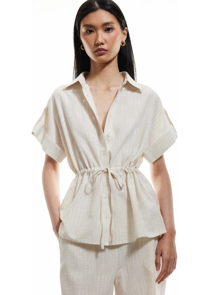 Viskon Keten Karışımlı Beli Bağlamalı Kısa Kollu Gömlek