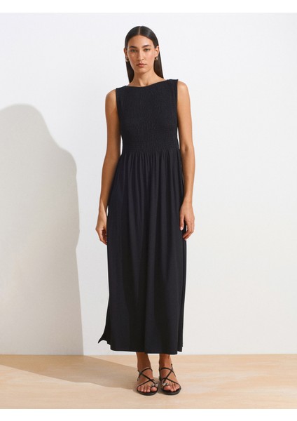 91465 Kayık Yaka Midi Elbise-Siyah