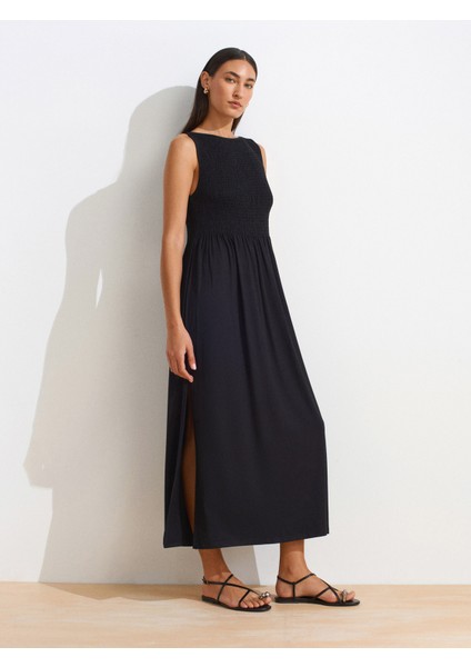 91465 Kayık Yaka Midi Elbise-Siyah