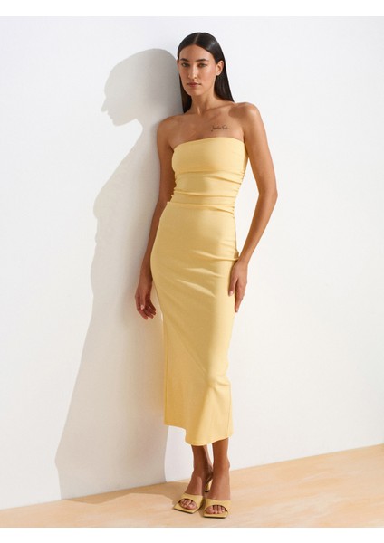 91368 Straplez Midi Elbise-Sarı