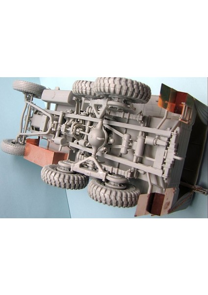 Model 1/35 35202 British Scammell Pioneer R100 Artillery Tractor fırsatları