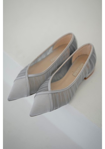 Bürüksel File Detaylı Saten Sivri Babet Gümüş