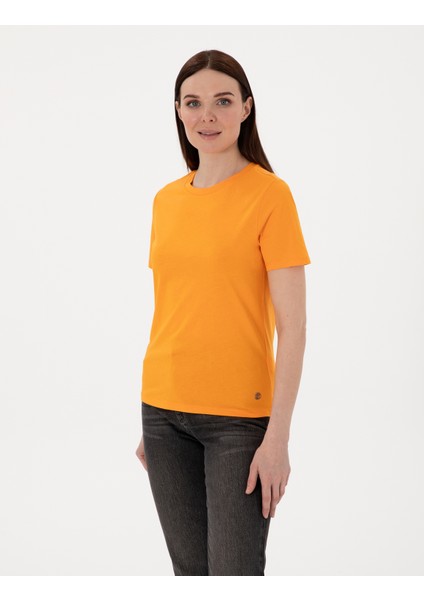 Kadın Turuncu Regular Fit Basic Tişört 50305766-VR051