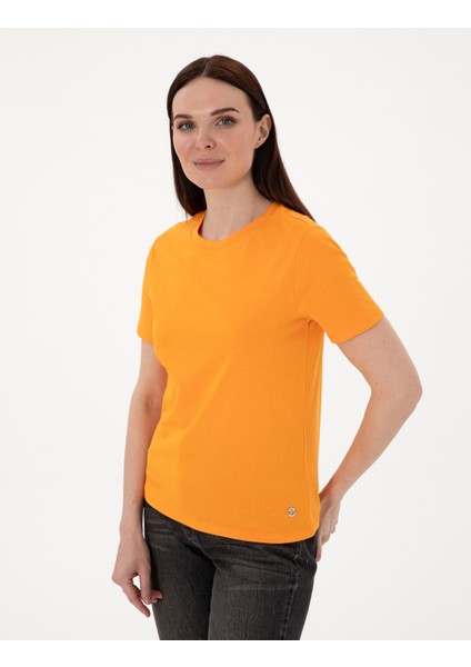 Kadın Turuncu Regular Fit Basic Tişört 50305766-VR051 modelleri